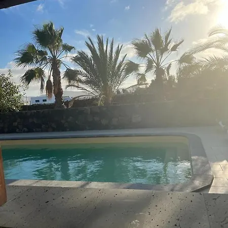 Volcano فيلة